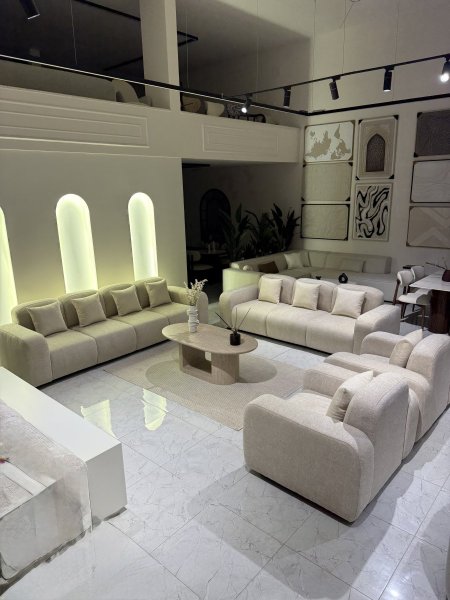 طقم بلوس