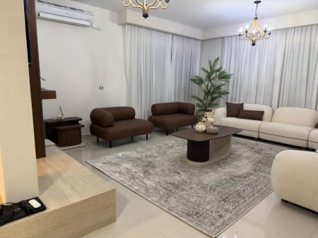 بيوت الزبائن